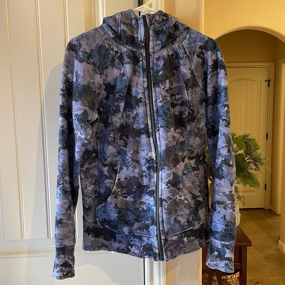 EUC 🍋 Lululemon Scuba Full-Zip Hoodie
